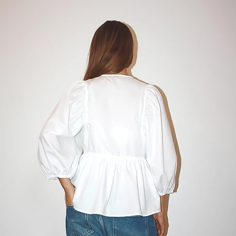 Blusa Peplum La Vie Laços
