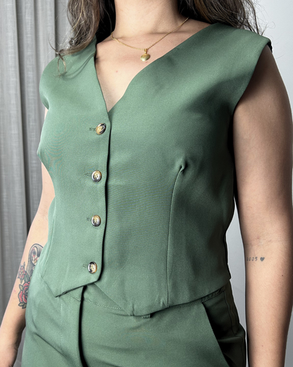 Conjunto Alfaiataria Colete Curto e Calça Wide Leg Verde Isabel
