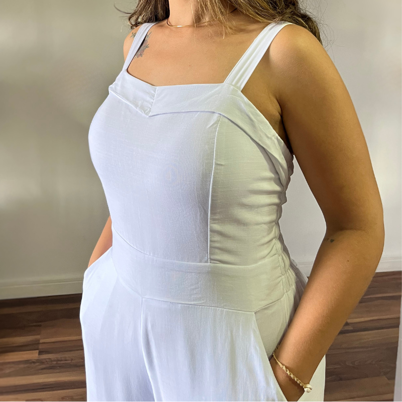 Macacão Pantalona em Viscolinho Branco