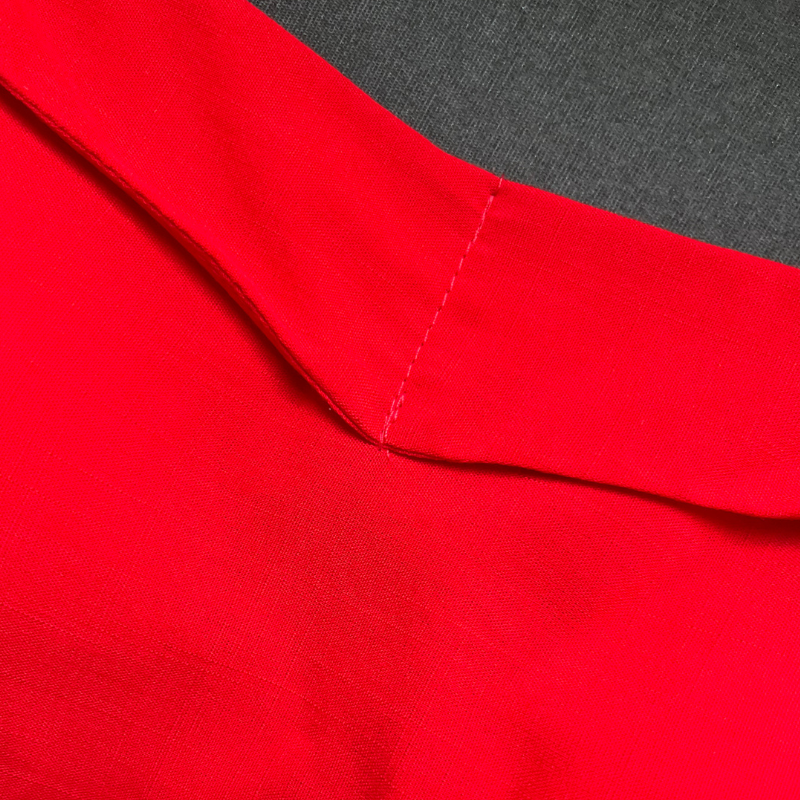 Macacão Pantalona em Viscolinho Vermelho