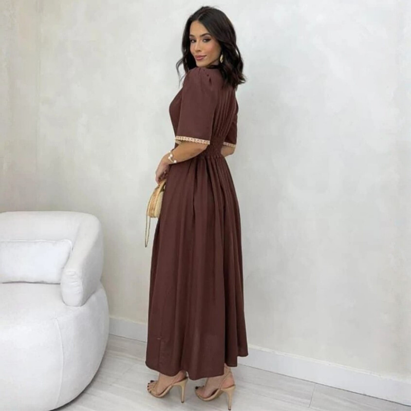 Vestido midi em linho marrom romântico Ana vista traseira