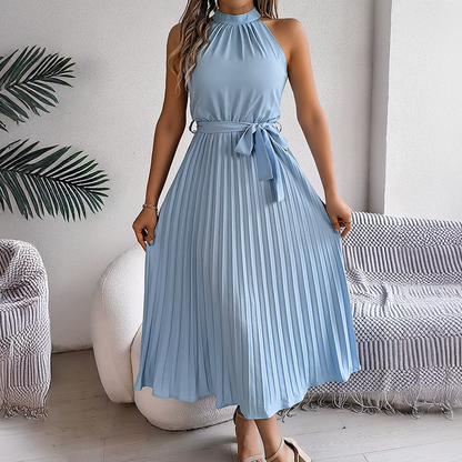 Vestido Midi Plissado Com Gola Halter
