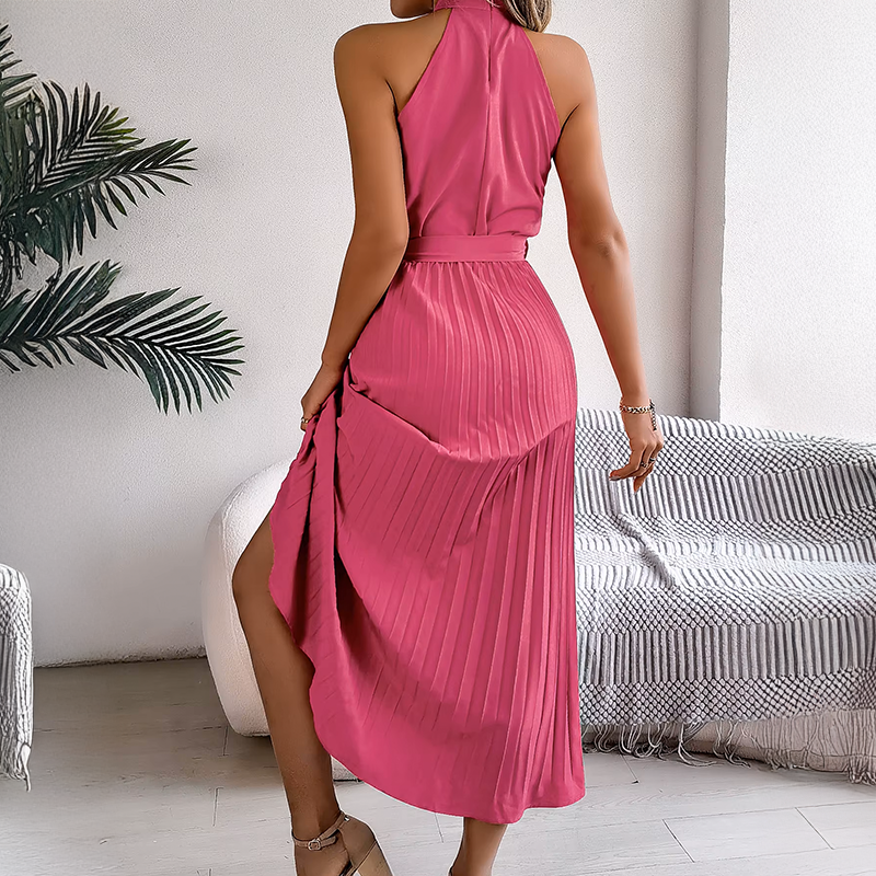 Vestido Midi Plissado Com Gola Halter