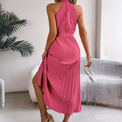 Vestido Midi Plissado Com Gola Halter