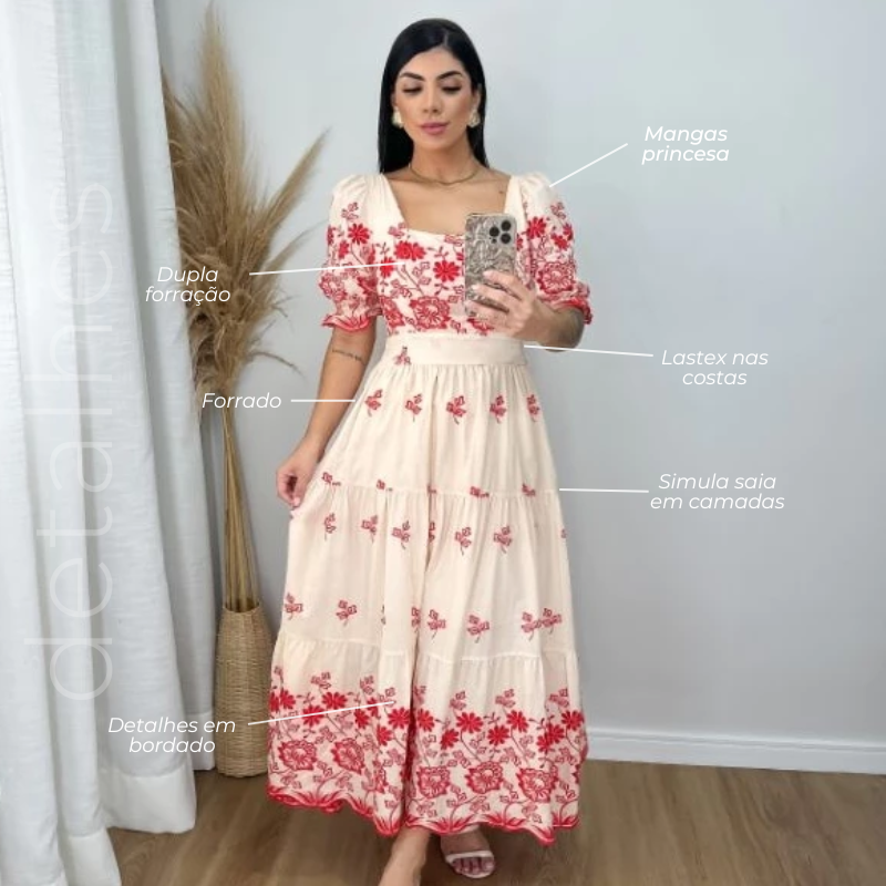 Vestido Flor da Serra Vermelho Bordado